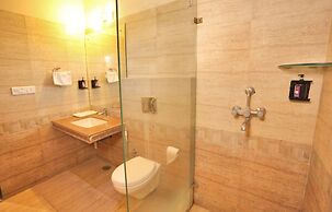 Mulberry Araliayas Resort & Spa