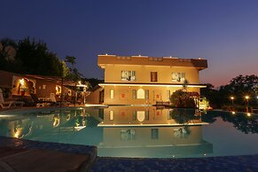 Mulberry Araliayas Resort & Spa