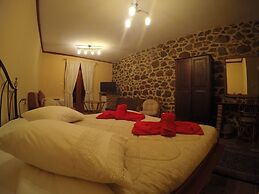 Loggas Hotel