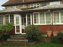 Colnbrook Lodge Guest House