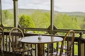 Chanterelle Country Inn & Cottages