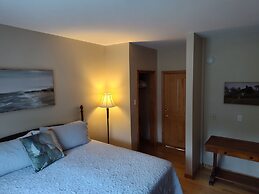 Chanterelle Country Inn & Cottages