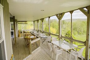 Chanterelle Country Inn & Cottages