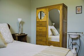 Chanterelle Country Inn & Cottages