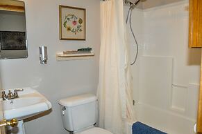 Chanterelle Country Inn & Cottages