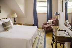 Chanterelle Country Inn & Cottages