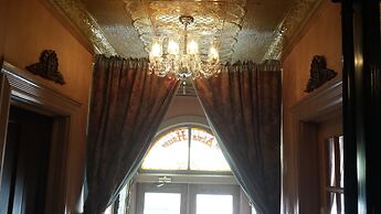 The Alma House Inn
