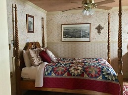 The Alma House Inn