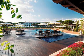 Pine Cliffs Ocean Suites, a Luxury Collection Resort & Spa