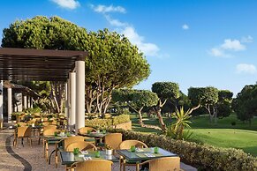 Pine Cliffs Ocean Suites, a Luxury Collection Resort & Spa