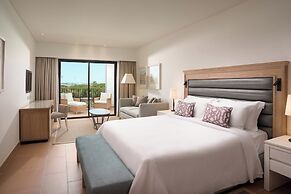 Pine Cliffs Ocean Suites, a Luxury Collection Resort & Spa