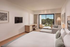 Pine Cliffs Ocean Suites, a Luxury Collection Resort & Spa