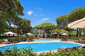 Pine Cliffs Ocean Suites, a Luxury Collection Resort & Spa