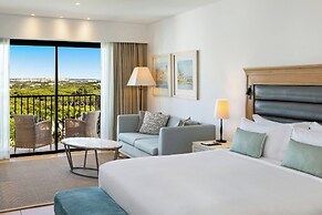 Pine Cliffs Ocean Suites, a Luxury Collection Resort & Spa