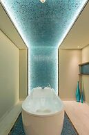 Pine Cliffs Ocean Suites, a Luxury Collection Resort & Spa