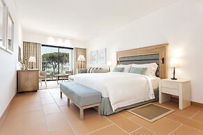 Pine Cliffs Ocean Suites, a Luxury Collection Resort & Spa