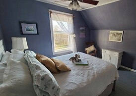 Seaweed and Sod Farm Bed & Breakfast