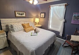 Seaweed and Sod Farm Bed & Breakfast