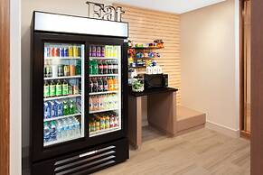 Holiday Inn Express and Suites Detroit/Sterling Heights by IHG