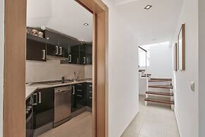 Holidays2Malaga Cathedral Apartments