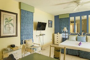 Moonlight Beach Studio At Montego Bay Club Resort