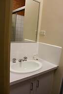 Cranbourne Motor Inn