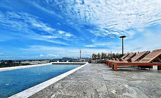The Sixteenth Naiyang Beach Hotel