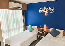 The Sixteenth Naiyang Beach Hotel