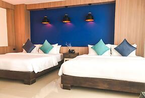 The Sixteenth Naiyang Beach Hotel