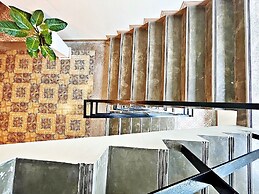 The Sixteenth Naiyang Beach Hotel