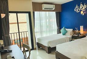 The Sixteenth Naiyang Beach Hotel