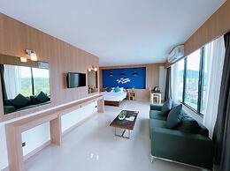 The Sixteenth Naiyang Beach Hotel