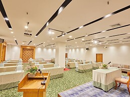 The Royal City Hotel