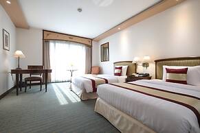 The Royal City Hotel