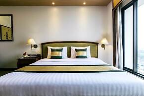 The Royal City Hotel