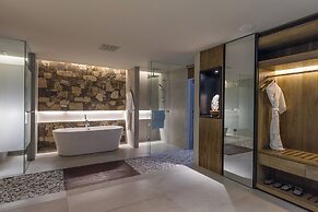 Katamaran Hotel & Resort Lombok