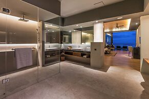 Katamaran Hotel & Resort Lombok