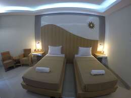 Coral Beach 2 Bungalow