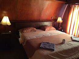 Coral Beach 2 Bungalow