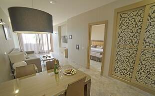 Holiday World Resort