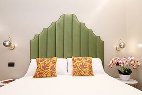 Grand Tour Rome Suites - Liberty Collection