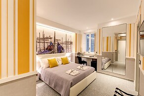 Grand Tour Rome Suites - Liberty Collection