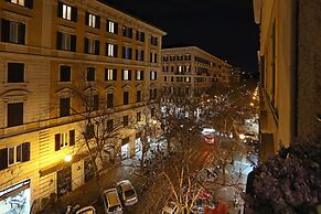 Grand Tour Rome Suites - Liberty Collection