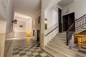 Grand Tour Rome Suites - Liberty Collection