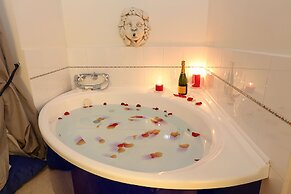 Grand Tour Rome Suites - Liberty Collection