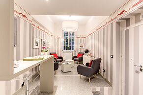 Grand Tour Rome Suites - Liberty Collection