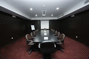 Crystal Palace Hotel