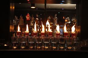 Crystal Palace Hotel