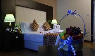 Crystal Palace Hotel