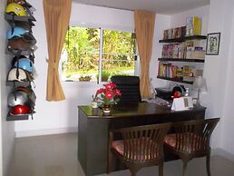 Mountain Sea View Luxury Apartments